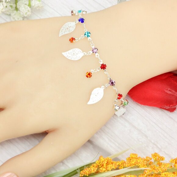 "Trendy Handmade Bracelet – A Thoughtful Gift for Girls & Women | UNVRC1170 - Picture 4 of 10